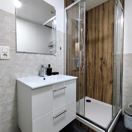 Appartement A 150 M De La Cathedrale Rodez Exterior photo